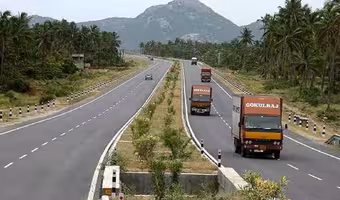 Black Corridors | జాతీయ రహదారులపై మృత్యు ఘంటికలు.. మూడేళ్లలో 37 వేల మంది మృతి