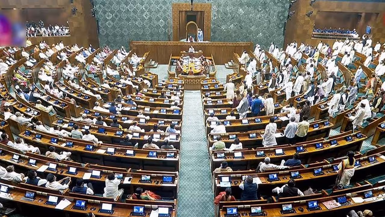 Lok Sabha | ప్రధాన్ను తొలగించండి.. పార్లమెంట్లో ప్రతిపక్షాల డిమాండ్.. లోక్సభ సోమవారానికి వాయిదా