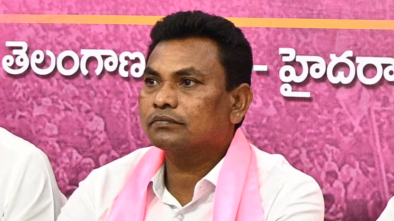 Rega Kanta Rao | పెండ్లి పేరుతో లైంగికంగా వేధించాడు.. బీఆర్ఎస్ మాజీ ఎమ్మెల్యే రేగా కాంతారావుపై కేసు నమోదు