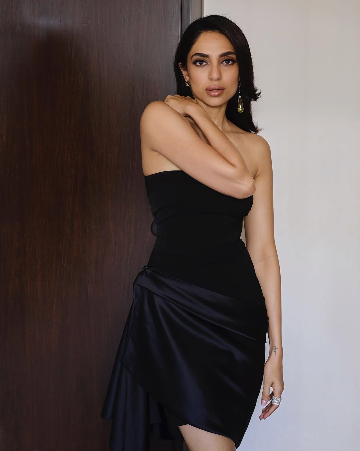 వెట్టువమ్ రిలీజ్ కాకముందే తమిళంలో మరో మూవీకి శోభిత గ్రీన్సిగ్నల్ ఇచ్చింది.
