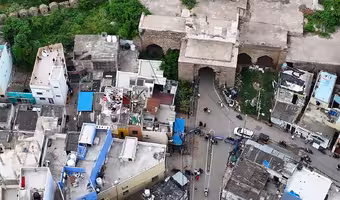 Golconda Bonalu 2026 | గోల్కొండ జగదాంబిక బోనాలు.. పోలీసుల స్మార్ట్ ట్రాఫిక్ ప్లాన్‌