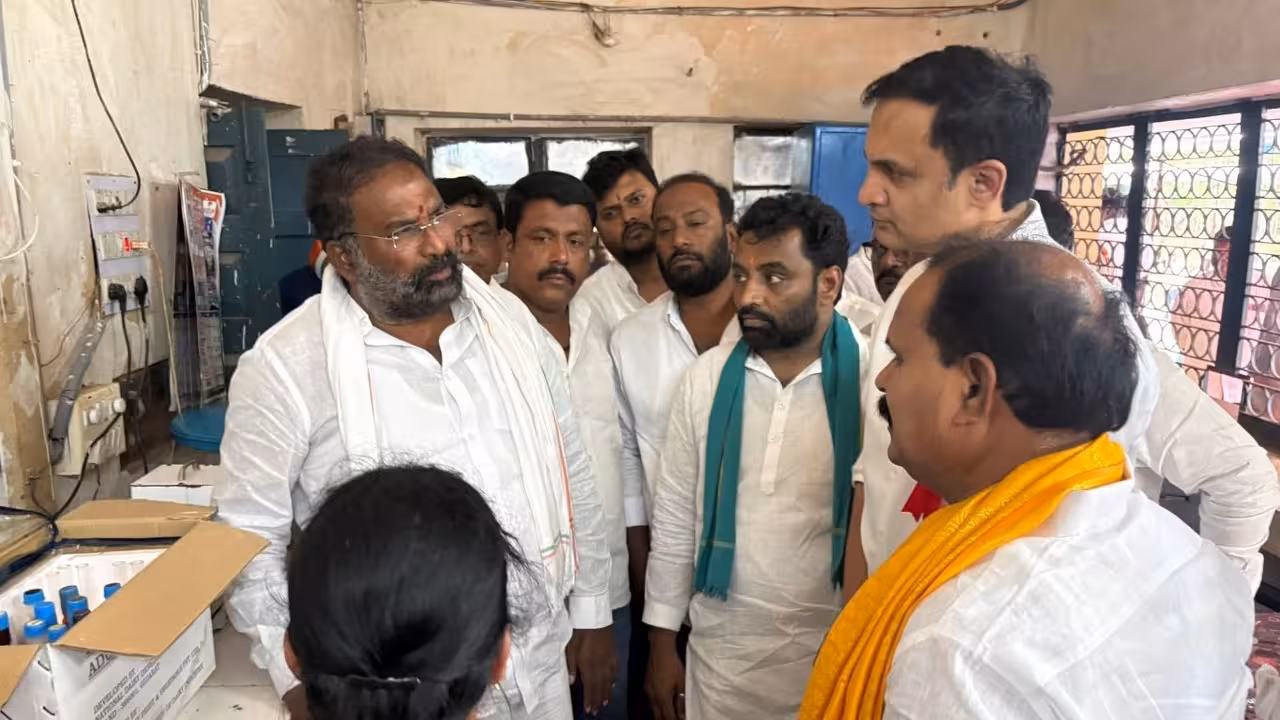 Vakiti Srihari | పాడి రైతుల కష్టాలు నాకెరికే.. ఇక 15 రోజులకోసారి బిల్లులు చెల్లిస్తం