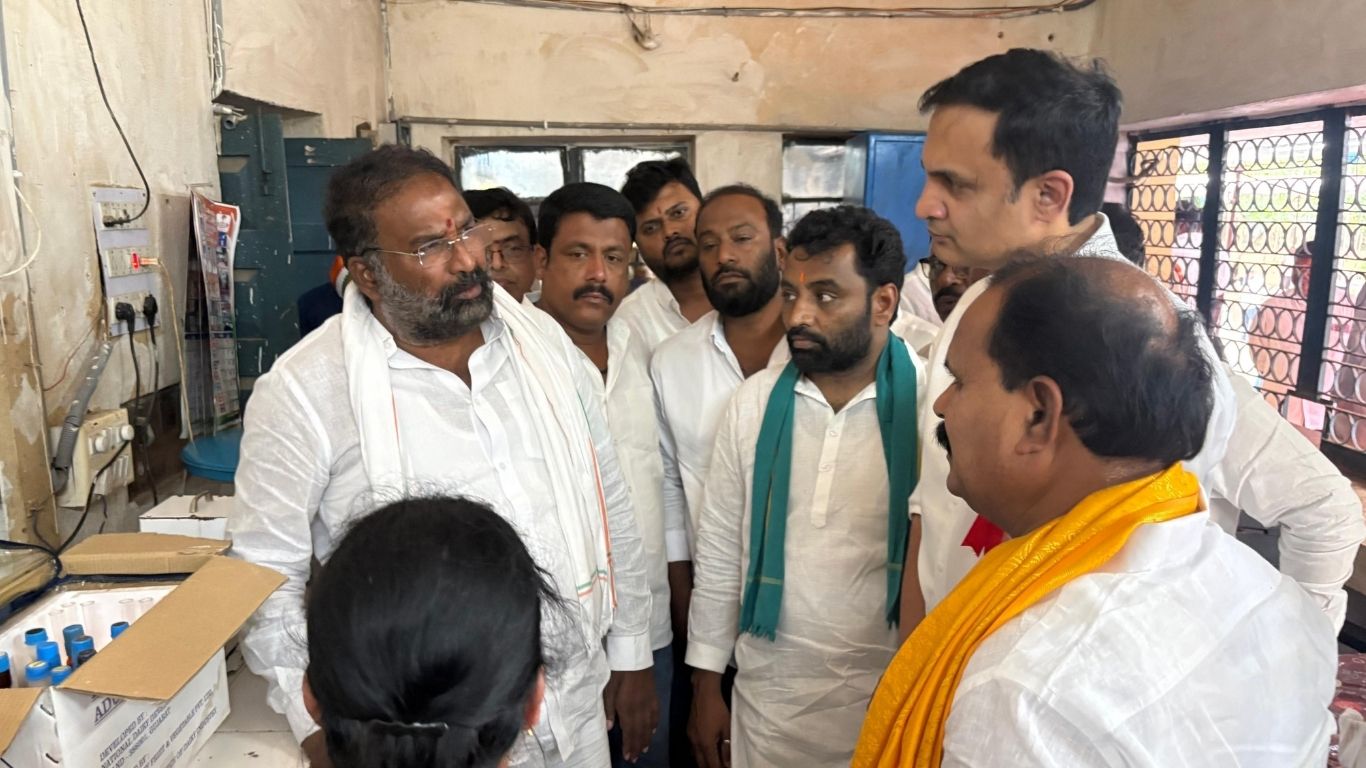 Vakiti Srihari | పాడి రైతుల కష్టాలు నాకెరికే.. ఇక 15 రోజులకోసారి బిల్లులు చెల్లిస్తం