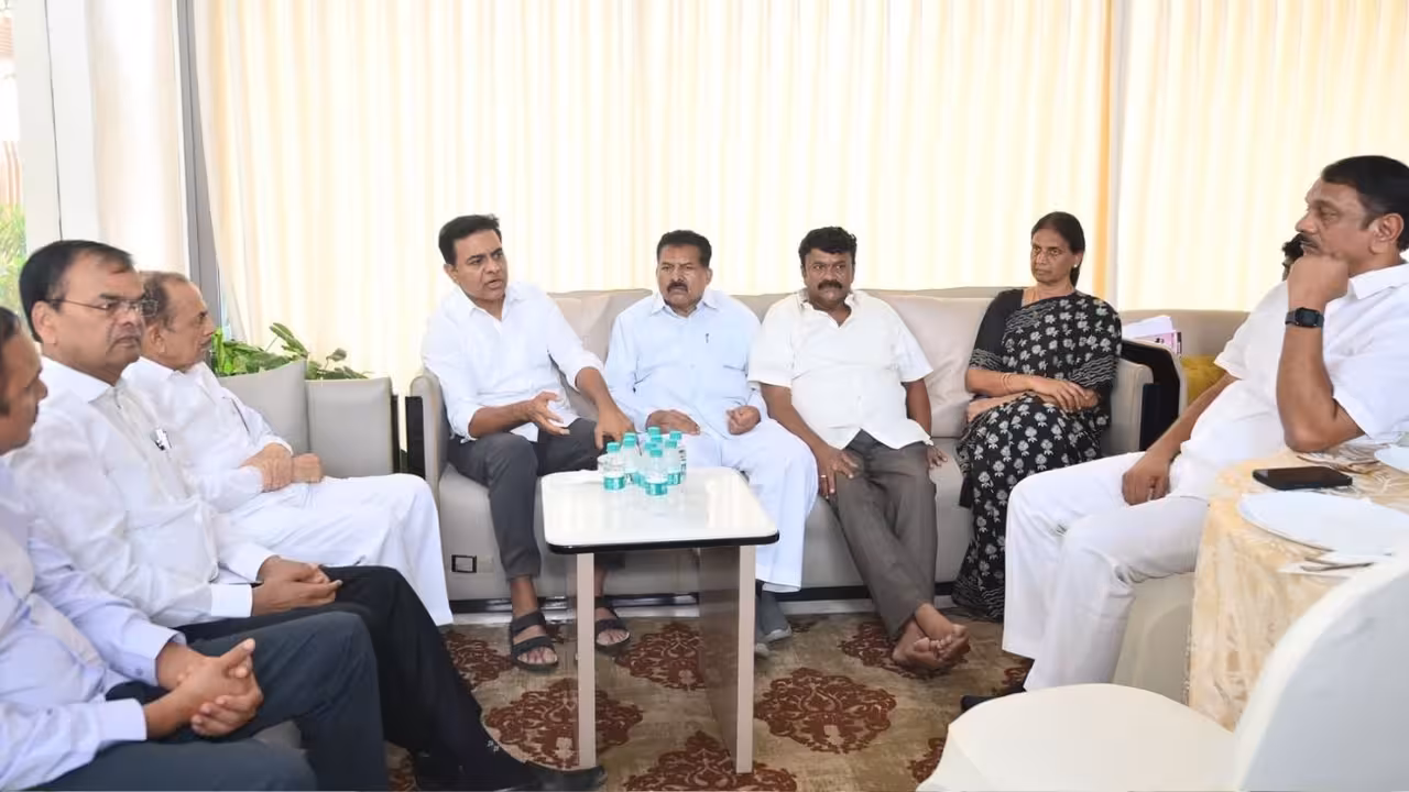 KTR | కాంగ్రెస్ యూత్ డిక్లరేషన్ వైఫల్యాలను ప్రజలకు వివరిద్దాం.. విద్యార్థుల యువజన సభలో అన్నీ చెబుదాం