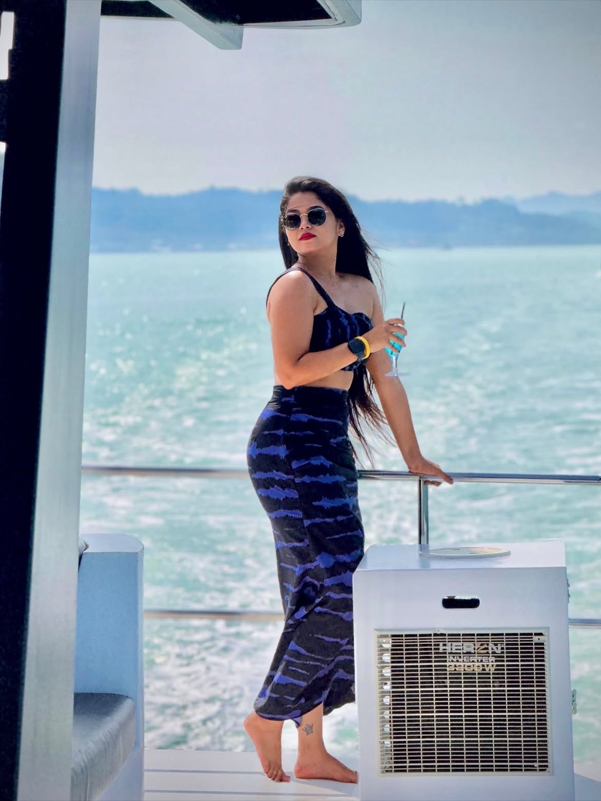 Serial Actress | మోడ్రన్ లుక్లో గుండె నిండా గుడి గంటలు మీనా - Image 2