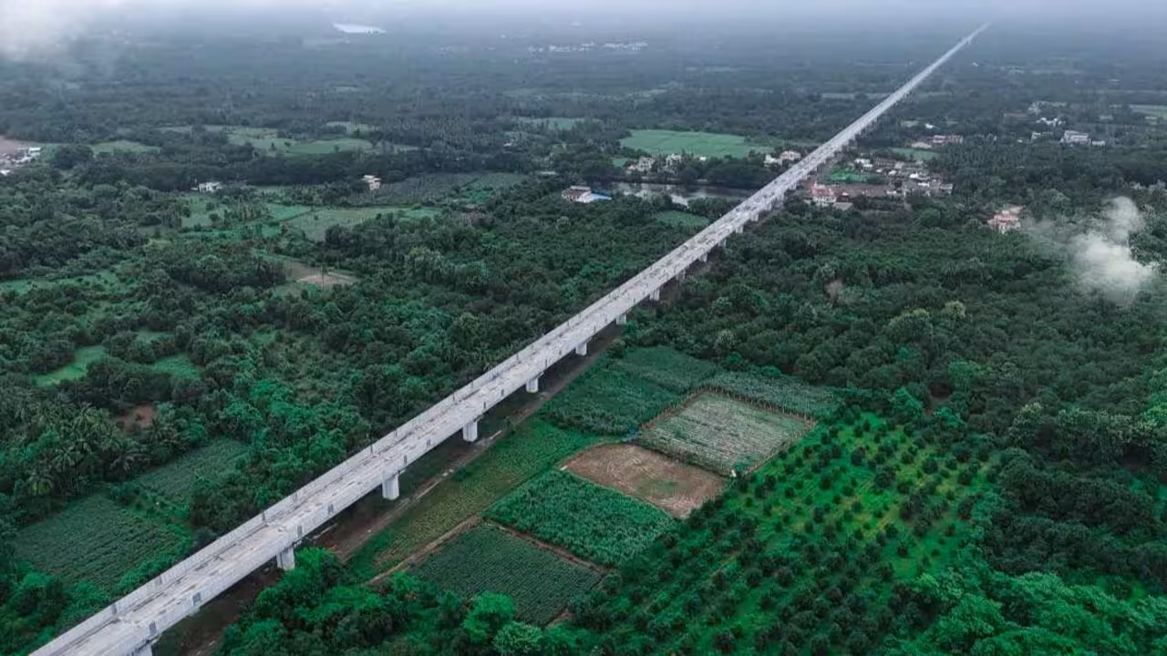 Mumbai Ahmedabad Bullet Train | దేశంలో పరుగులు తీయనున్న తొలి బుల్లెట్ ట్రైన్: ఫస్ట్ ఫేజ్ ఎప్పటినుంచంటే?