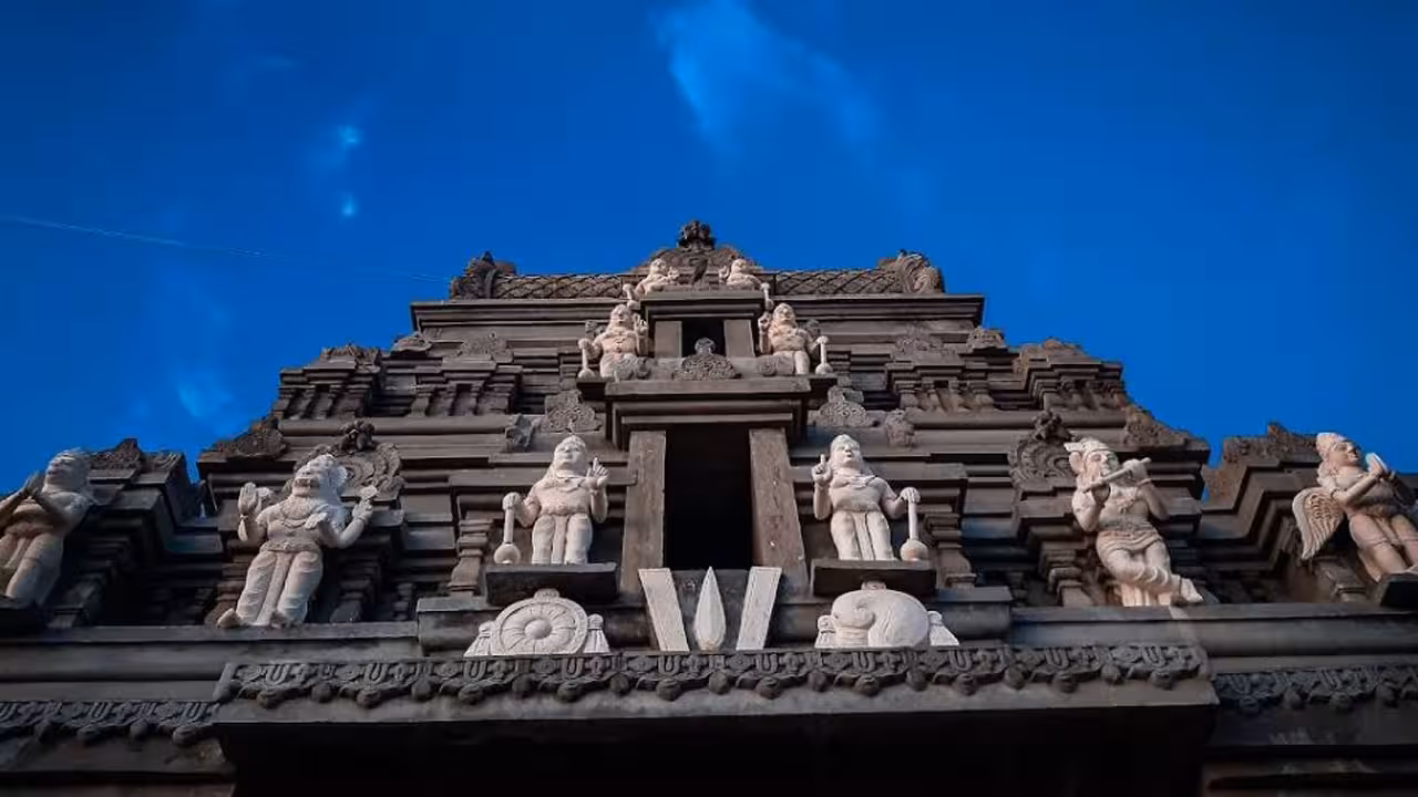 Chilkur Balaji Temple | రైతులు సుభిక్షంగా ఉండాలని.. చిలుకూరు బాలాజీ దేవాలయంలో వరుణ జపం
