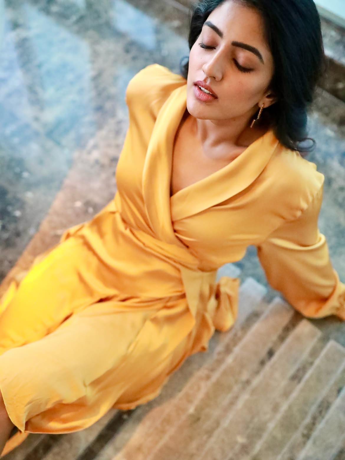 Eesha Rebba | బాత్ టబ్లో ఈషారెబ్బా – ఒంపుసొంపులతో మతిపోగొడుతోందిగా! - Image 5