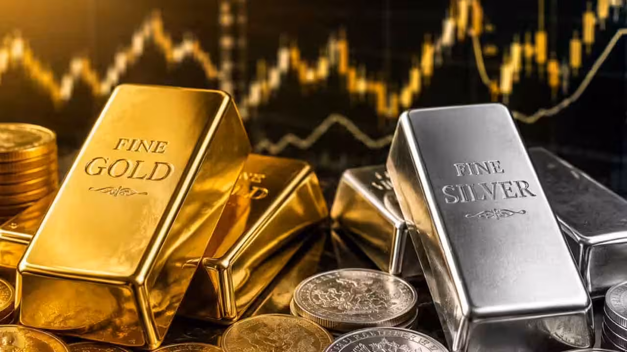 Gold And Silver Prices Today | బులియన్ మార్కెట్లలో పెట్టుబడిదారుల జోరు.. ఒక్క రోజులోనే రూ.32వేలు పెరిగిన పసిడి ధర..
