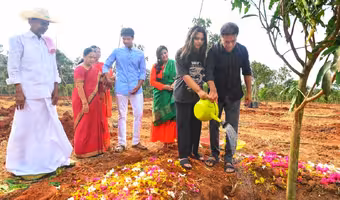 KTR Birthday | మొక్కలు నాటిన కేటీఆర్.. ఆశీర్వదించిన కేసీఆర్