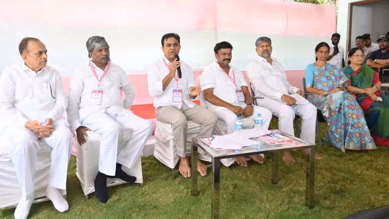 KTR | తెలంగాణలో కాంగ్రెస్ ఖతం.. 78 సీట్లతో బీఆర్ఎస్ ప్రభుత్వం ఏర్పాటు