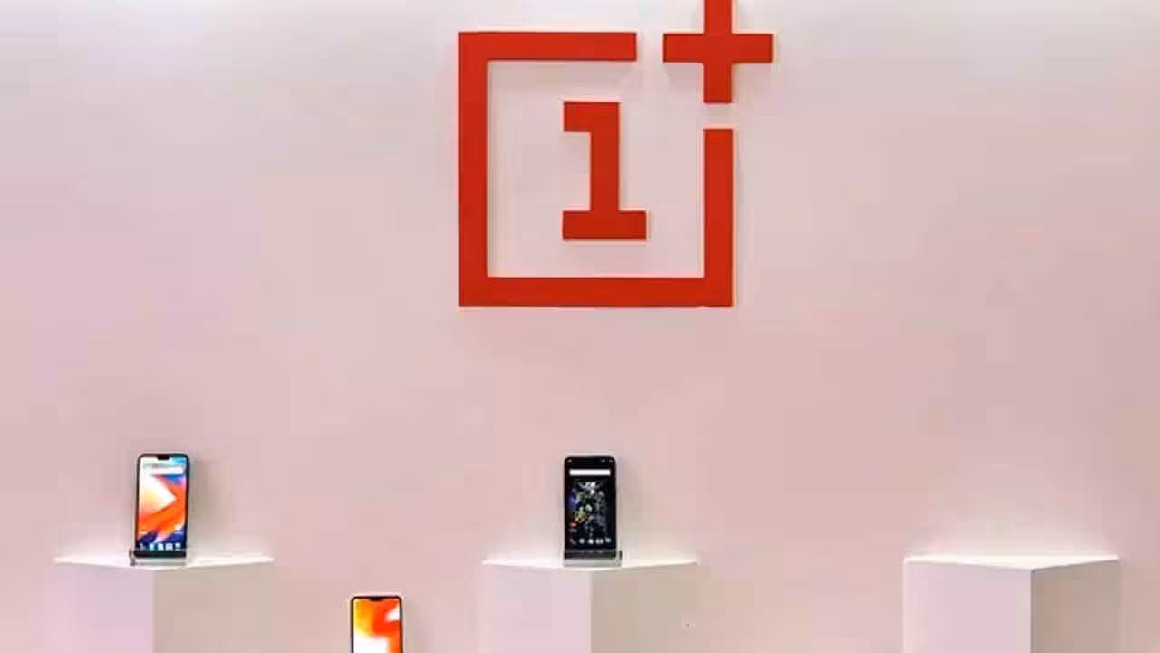 OnePlus | భారత యూజర్లకు వన్ప్లస్ షాక్..? 2027 నాటికి మార్కెట్ల నుంచి పూర్తిగా నిష్క్రమణ..?