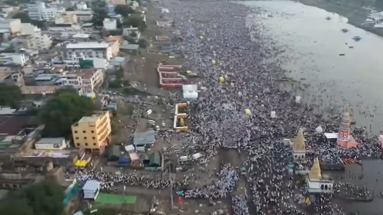 Ashadhi Ekadashi 2026 Pandharpur Wari Live and Travel Guide