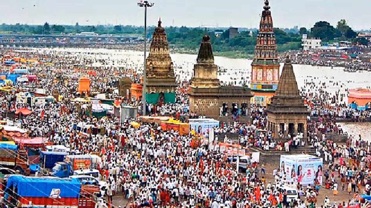 Ashadhi Ekadashi 2026 Pandharpur Wari Live and Travel Guide