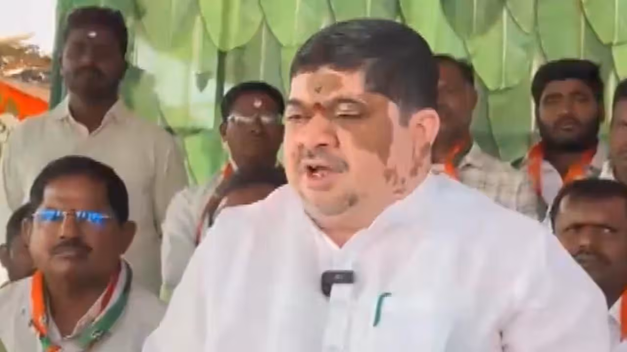 Ponnam Prabhakar | రాముడి పేరుతో దోచుకున్నందుకు బీజేపీ క్షమాపణ చెప్పాలి