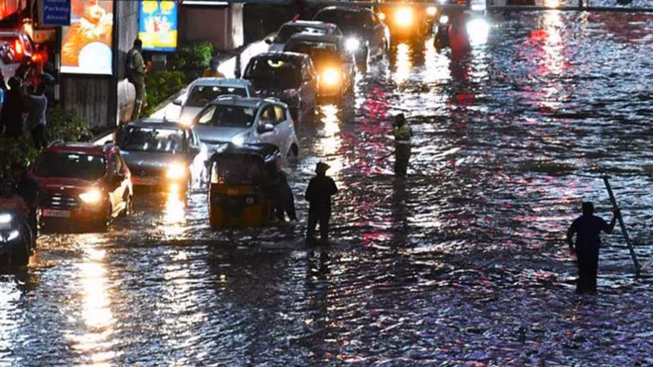 Rainfall | తెలంగాణలో తగ్గిన 10 శాతం లోటు వర్షపాతం..!