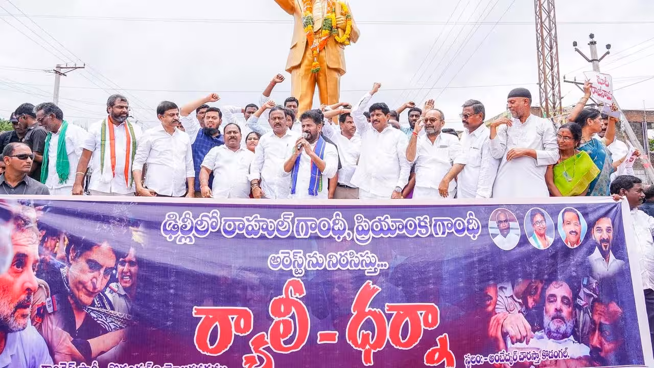 Kodangal Congress Rally | మోదీని గద్దె దించాలె.. రాహుల్ను ప్రధానిని చేయాలె
