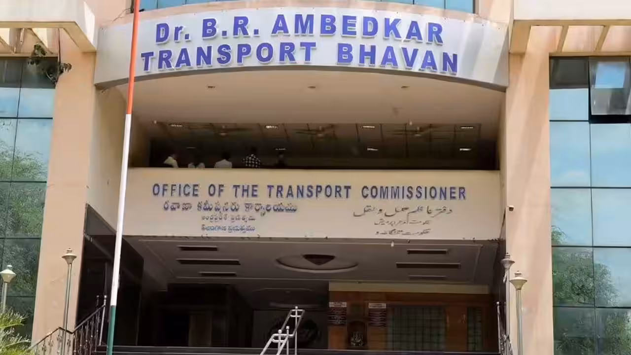 Telangana | తెలంగాణ వ్యాప్తంగా నిలిచిన వాహనాల రిజిస్ట్రేషన్, డ్రైవింగ్ లైసెన్స్ కార్డుల డిస్పాచ్