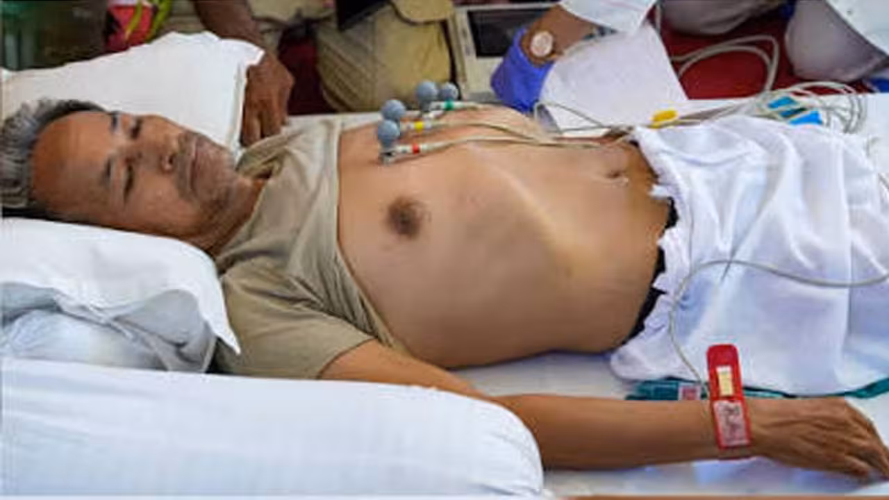 Sonam Wangchuk Fast | శరీరం తనను తానే తినేస్తుందా? 19 రోజుల వాంగ్చుక్ దీక్షతో దేహంలో జరిగే భయంకర మార్పులివే!