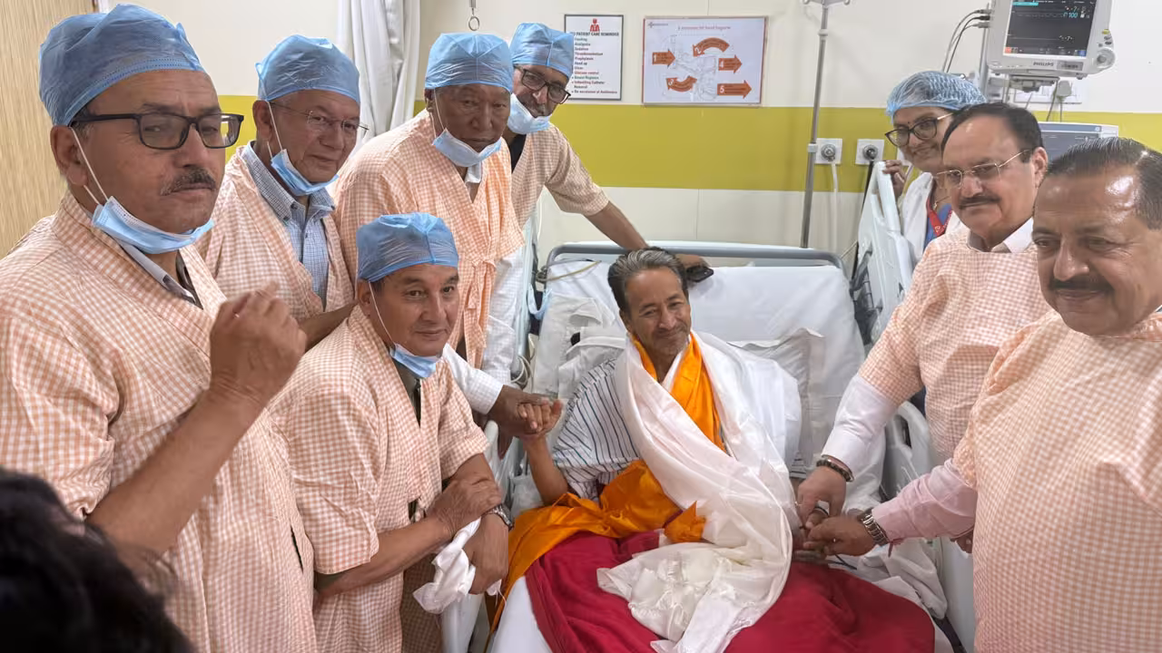 Sonam Wangchuk | 26 రోజుల తర్వాత.. దీక్ష విరమించిన సోనమ్ వాంగ్చుక్
