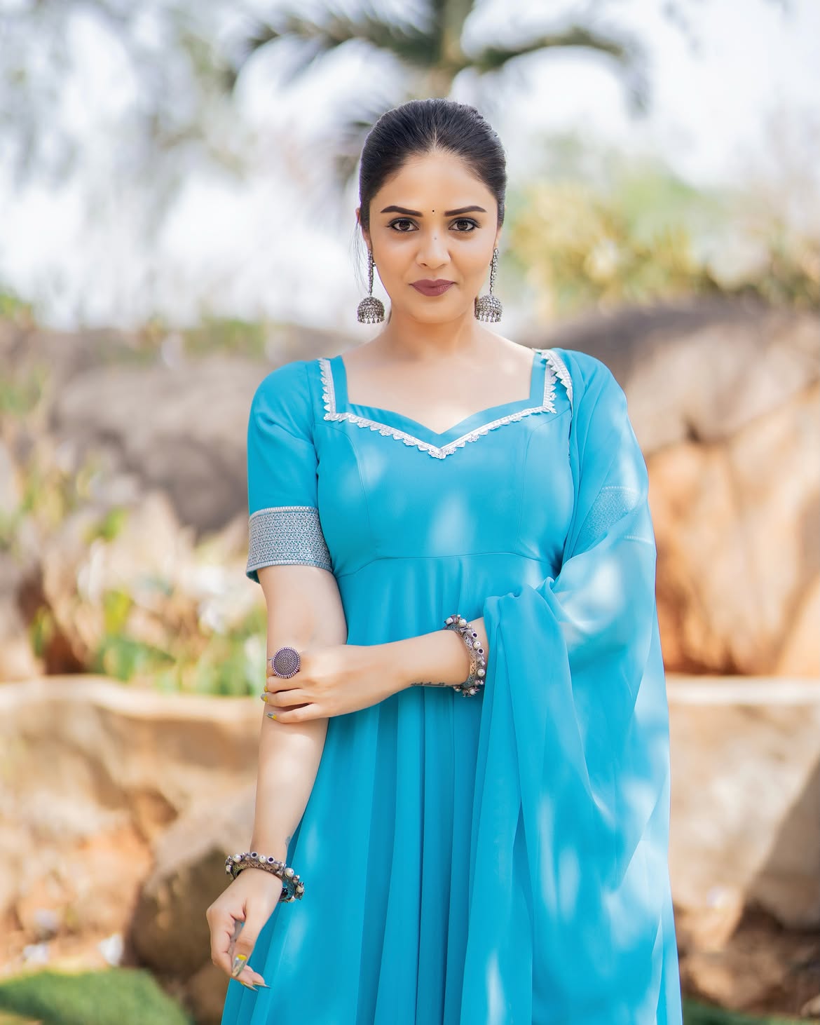 Sreemukhi | శ్రీముఖి క్యూట్ ఫొటోలపై ఓ లుక్కేయండి! - Image 7