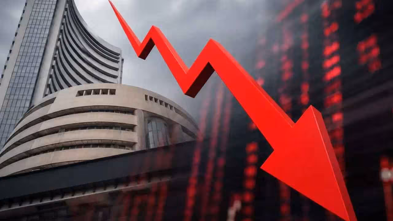Stock Markets | స్టాక్ మార్కెట్లకు భారీ షాక్.. 700 పాయింట్లకు పైగా కుప్పకూలిన సెన్సెక్స్..