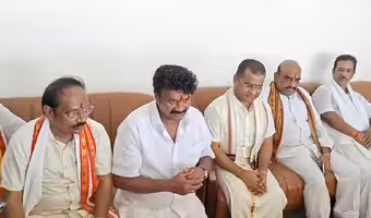 Talasani Srinivas Yadav | ప్రజలంతా సుఖసంతోషాలతో జీవించాలి.. విజయవాడ దుర్గమ్మను దర్శించుకున్న తలసాని శ్రీనివాస్ యాదవ్