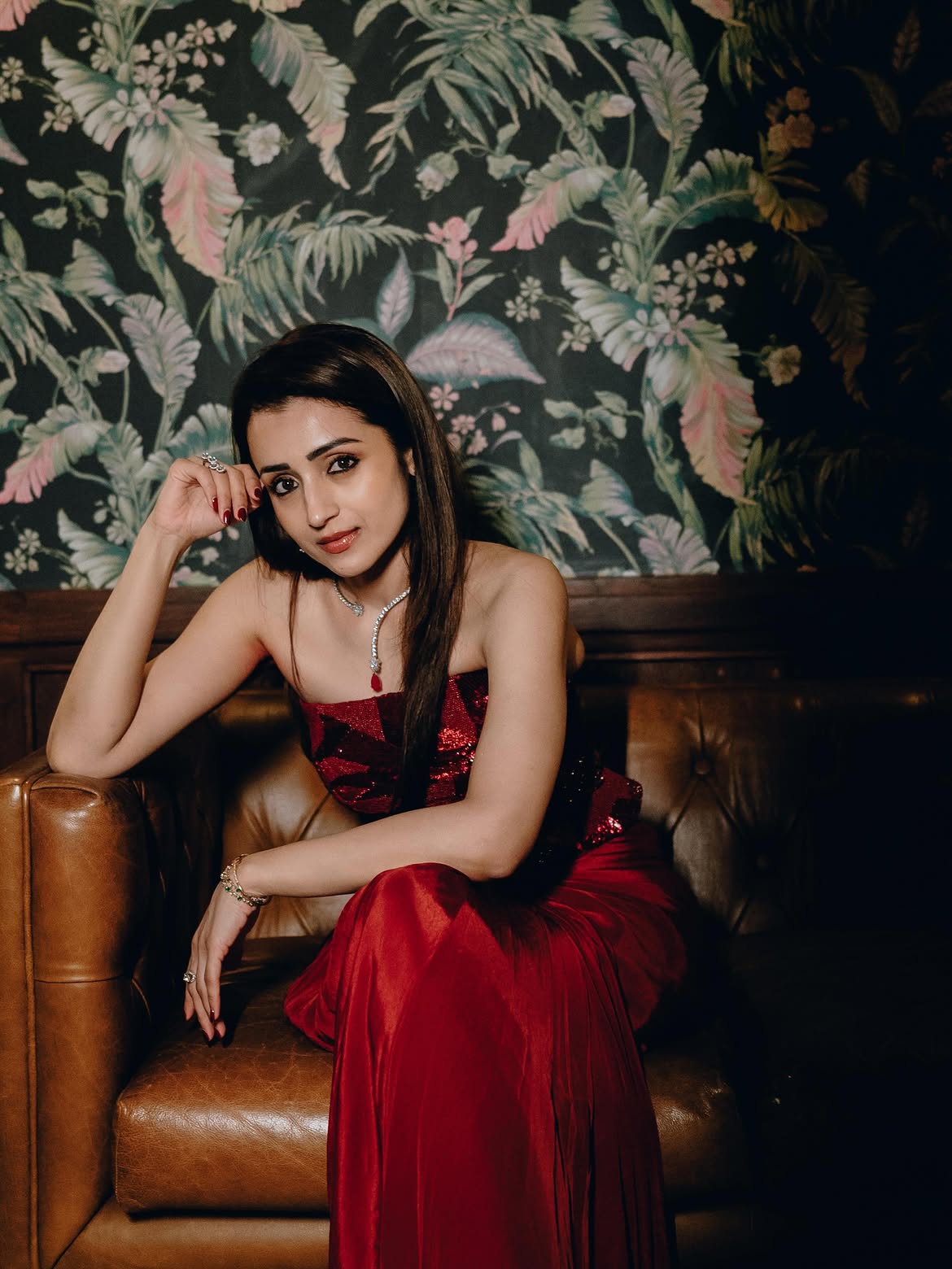 Trisha | తల్లి బర్త్డేను సెలబ్రేట్ చేసిన త్రిష – 70 ఏళ్లు అంటే నమ్మలేకపోతున్నామంటూ నెటిజన్ల కామెంట్లు - Image 6
