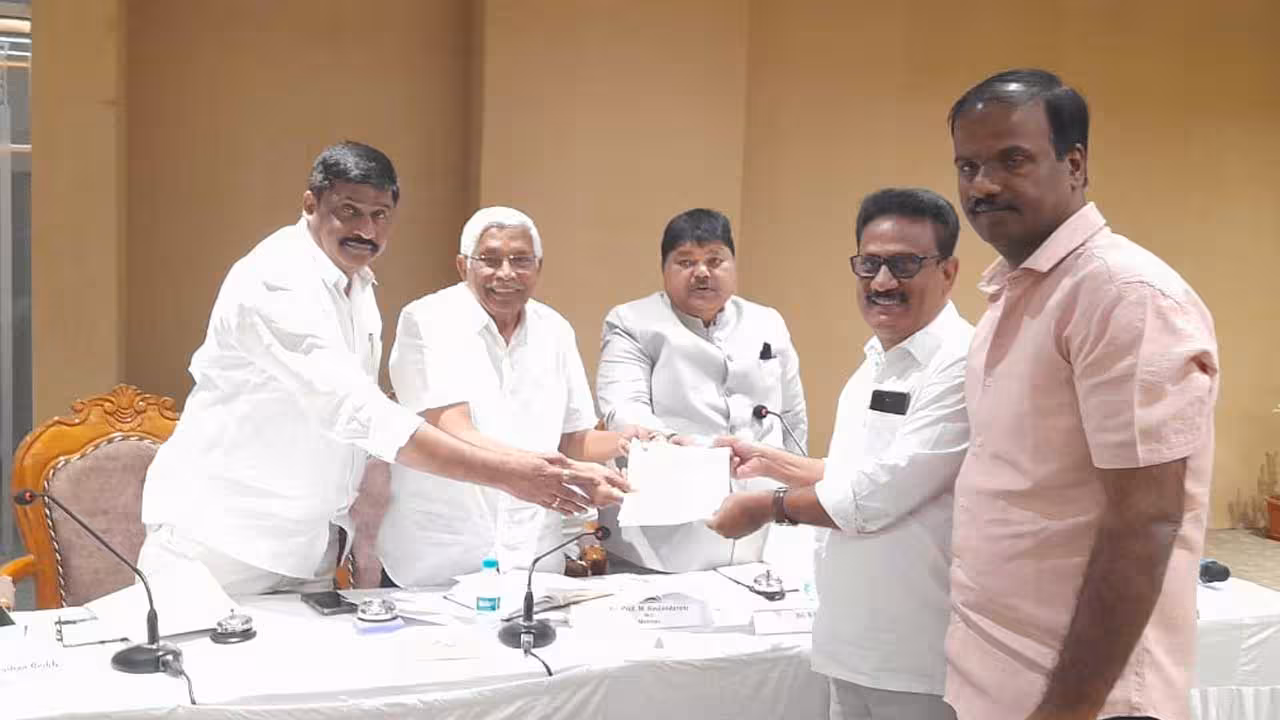 TUWJ | తెలంగాణ కోసం జర్నలిస్టులు జీవితాలను త్యాగం చేశారు : విరాహత్ అలీ