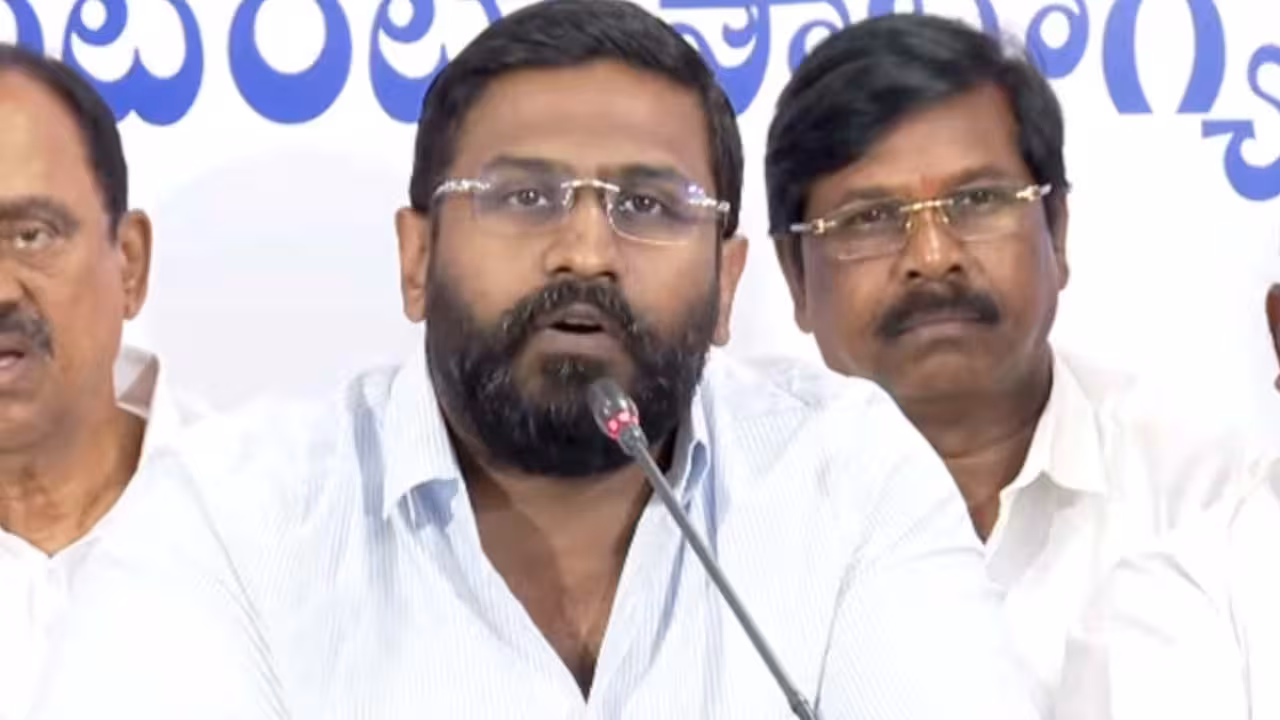 Balmuri Venkat | బీఆర్ఎస్, బీజేపీ పార్టీలు కుమ్మక్కై సీఎం పర్యటను అడ్డుకున్నయ్ : బల్మూరి వెంకట్