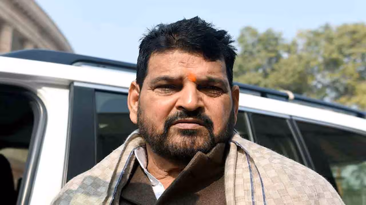 Brij Bhushan Sharan Singh | రెజ్లర్లపై లైంగిక వేధింపుల ఆరోపణలు.. బ్రిజ్ భూషణ్కు ఢిల్లీ హైకోర్టు భారీ ఊరట