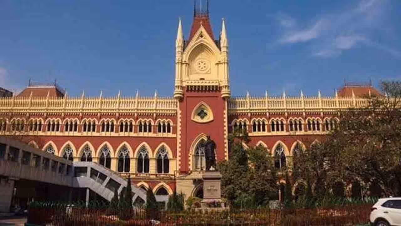 Calcutta High Court | మదర్సాల్లో వందేమాతరం ఆలపిస్తే ఆకాశమేమీ ఊడిపడదు.. కలకత్తా హైకోర్టు కీలక వ్యాఖ్యలు