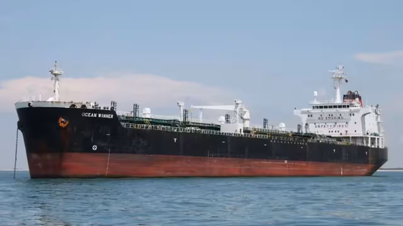 Cargo Ship | ఒడిశాతీరంలో నీట మునిగిన కార్గో నౌక.. 22 మంది గల్లంతు