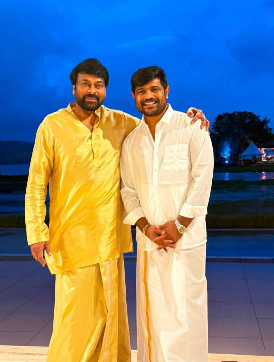 పంచెకట్టు, లాల్చీలో ట్రెడిషనల్ థీమ్తో సింపుల్గా ఈ బర్త్డే సెలబ్రేషన్స్ను నిర్వహించారు. ఇందుకు సంబంధించిన ఫొటోలు సోషల్ మీడియాలో వైరల్ అవుతోన్నాయి.