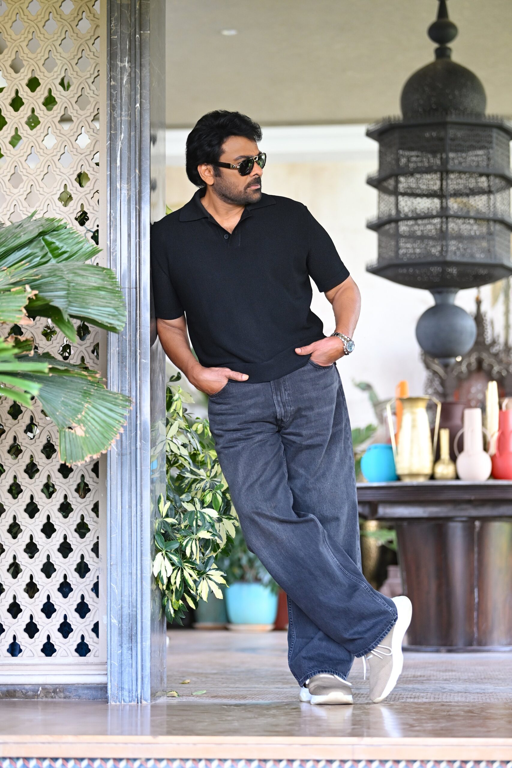 Chiranjeevi | ఏజ్ ఈజ్ జస్ట్ ఏ నంబర్ – 71 ఏళ్ల వయసులో మెగాస్టార్ స్టైలిష్ ఫొటోషూట్ - Image 3