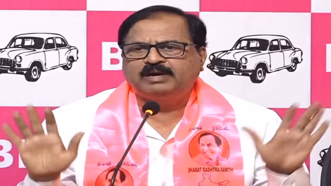 Deviprasad | ఉద్యోగులకు స్మార్ట్ హెల్త్ కార్డులు ఎందుకు ఇవ్వరు?