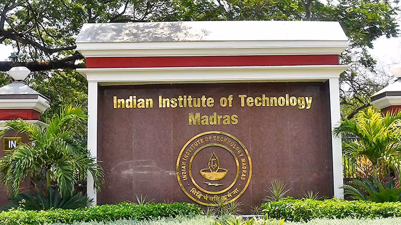 IIT Madras | ఐఐటీ మద్రాస్లో మెడిసిన్.. ఇంజినీర్లతోపాటు వైద్యులు కూడా..