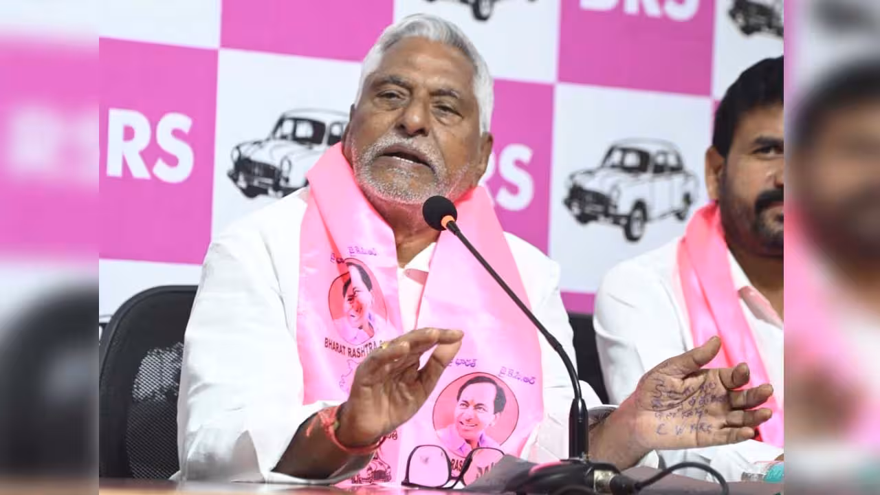 Jeevan Reddy | రేవంత్.. ఇప్పటికైనా కన్నెపల్లి పంప్హౌజ్ మోటార్లు ఆన్ చెయ్.. రోజూ 5 టీఎంసీల నీళ్లు దిగువకు పోతున్నయ్