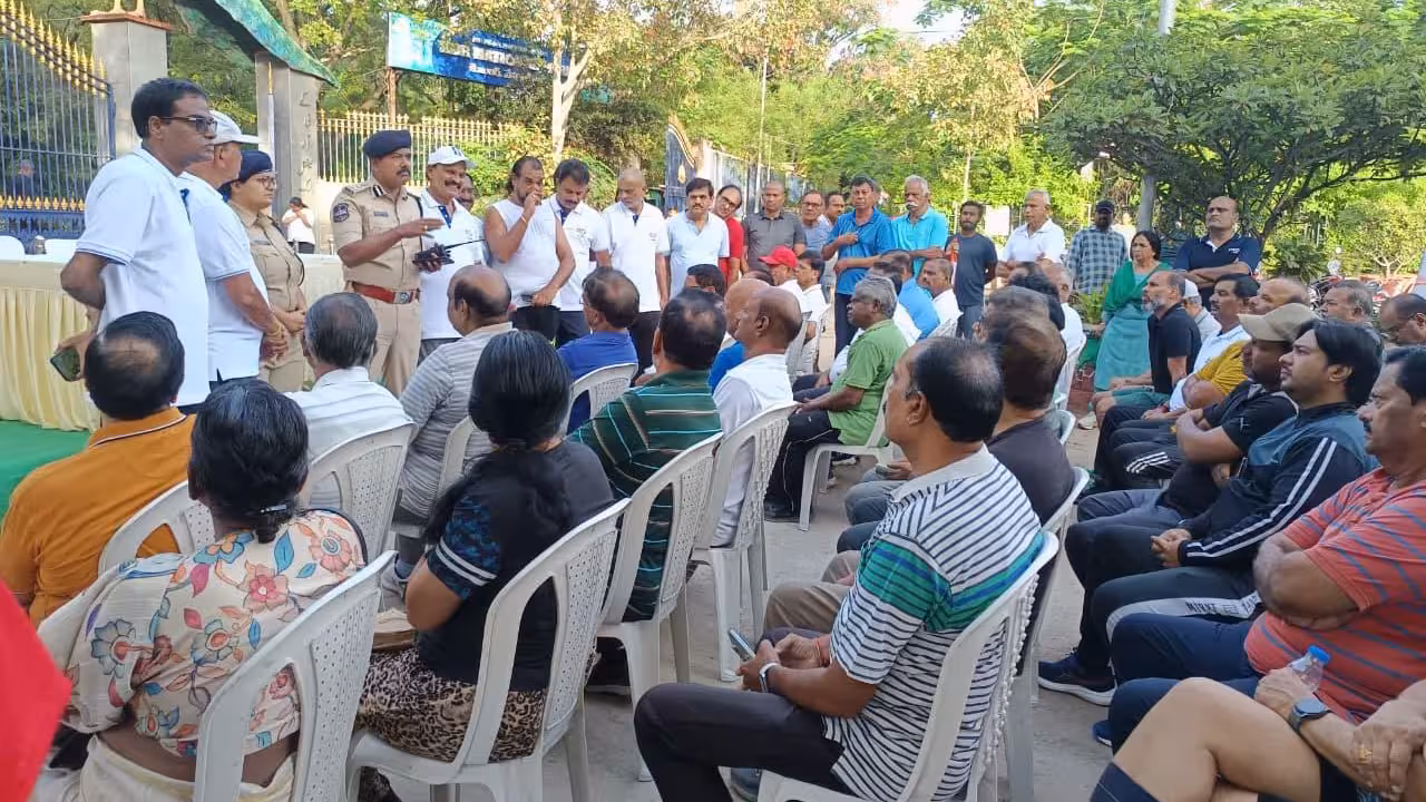 KBR Park | 18 నుంచి కేబీఆర్ పార్కు చుట్టూ వన్ వే.. వాకర్లకు ట్రాఫిక్ పోలీసుల సూచనలు..