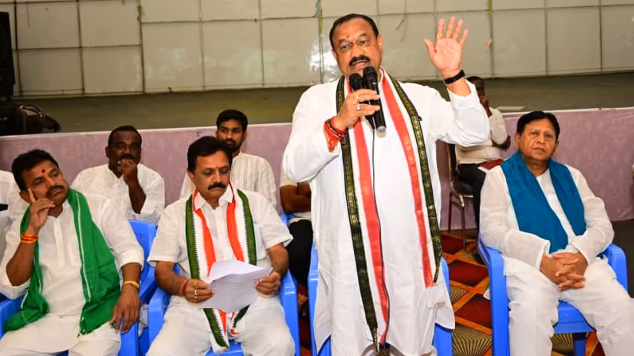 Mahesh Goud | కార్యకర్తల వల్లే కాంగ్రెస్కు అధికారం.. పార్టీ కోసం కష్టపడే వారికి పదవుల్లో ప్రాధాన్యం: పీసీసీ చీఫ్ మహేశ్ గౌడ్