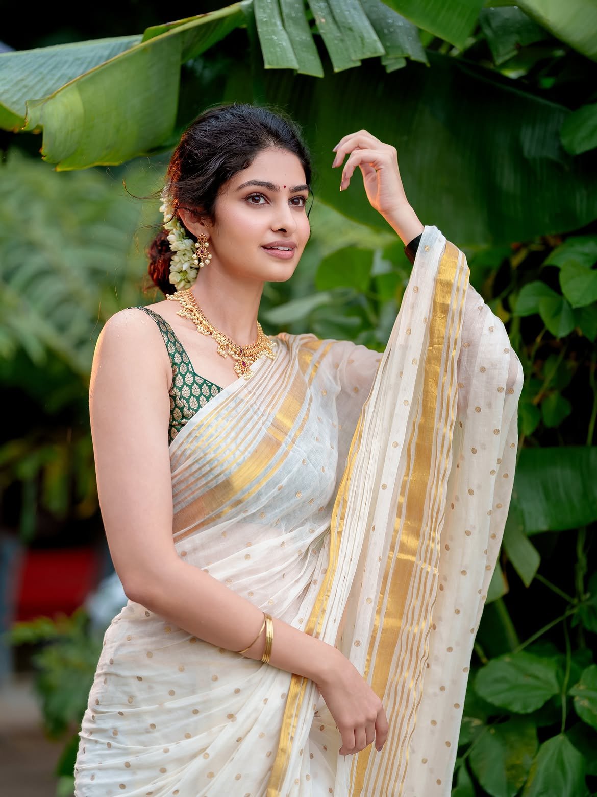Onam 2026 | ఓనం స్పెషల్.. ట్రెడిషనల్ లుక్లో మెరిసిన తారలు - Image 7