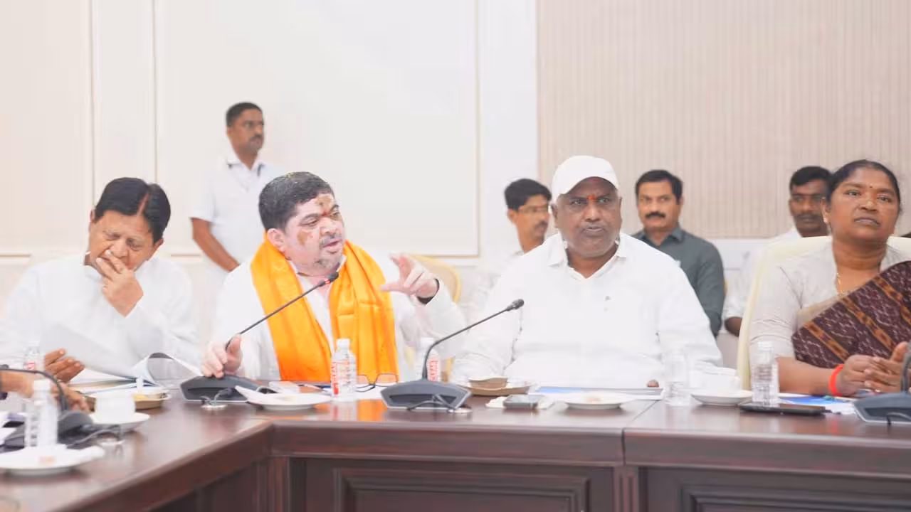 Ponnam Prabhakar | ఐదు జిల్లాలు.. 85 పుష్కర ఘాట్లు.. 88 కోట్లు.. ఇదే గోదావరి పుష్కరాల కార్యాచరణ