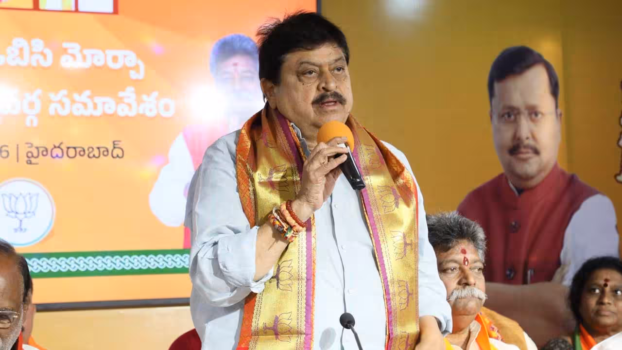 Ramchandar Rao | వందేమాతర గేయాన్ని అవమానించారు.. కాంగ్రెస్వాళ్లకు సిగ్గు మిగిలి ఉంటే క్షమాపణ చెప్పాలి