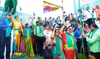 Minister Seethakka | ఆదివాసీల హక్కులు అమలు చేయడం ప్రభుత్వ బాధ్యత : మంత్రి సీతక్క