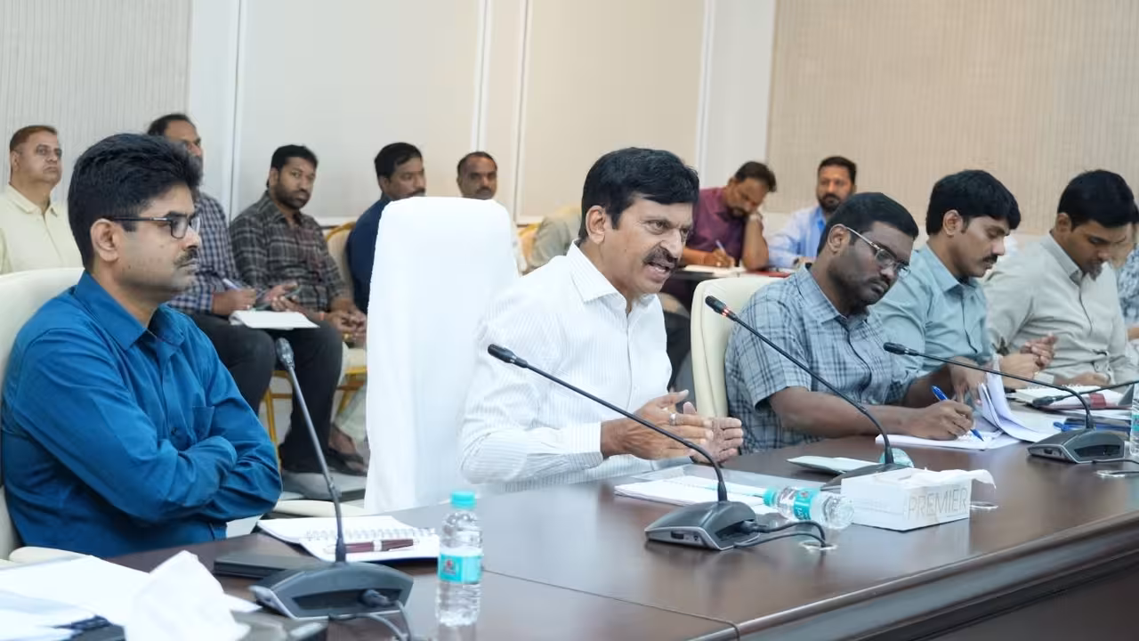 Ponguleti Srinivas Reddy | హక్కుదారులకు హామీ ఇస్తున్నా.. 22ఎ వల్ల గజం భూమిని కూడా పోనివ్వం