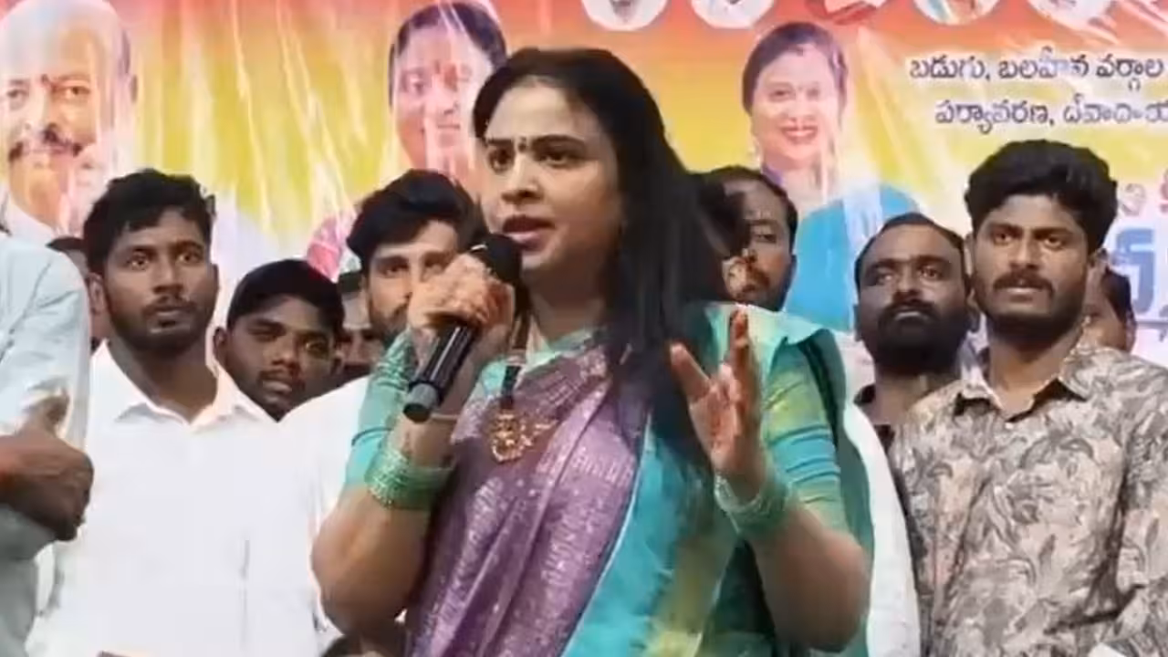 Konda Susmitha | రేవంత్.. నువ్వొచ్చినా, రేవూరి తాతొచ్చినా పరకాల ఎమ్మెల్యే నేనే