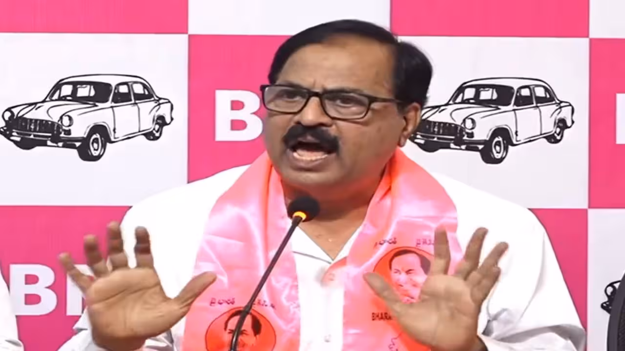 Devi Prasad | మూడేండ్లలో ఒక్క డీఏ ఇవ్వలే.. ఇగ పీఆర్సీ అయితే ఊసే లేదు