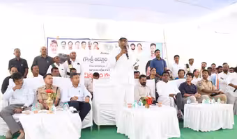 Adluri Laxman Kumar | ఆశ్రమ పాఠశాలల్లోని సీఆర్టీ సిబ్బంది సమస్యలు పరిష్కారిస్తాం : మంత్రి అడ్లూరి
