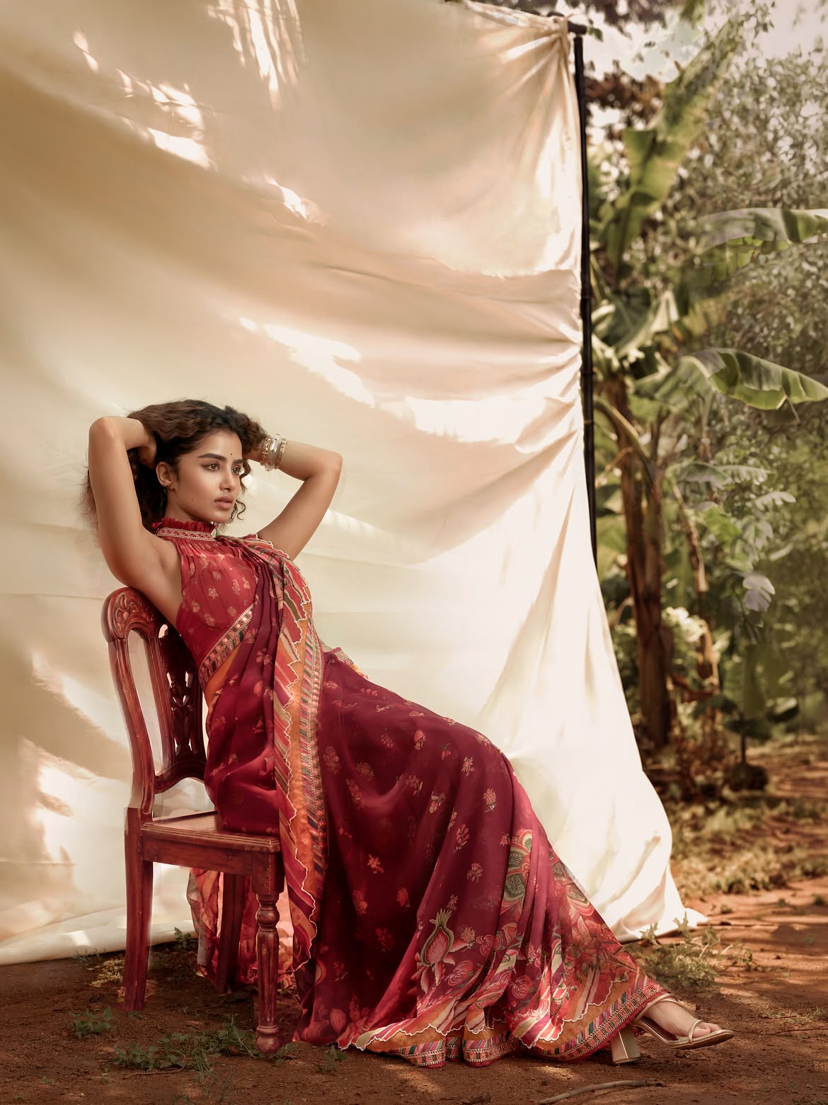 Anupama Parameswaran | టాలీవుడ్ హీరోల్లో అతడే నా క్లోజ్ఫ్రెండ్ – అనుపమ పరమేశ్వరన్ కామెంట్స్ వైరల్ - Image 4