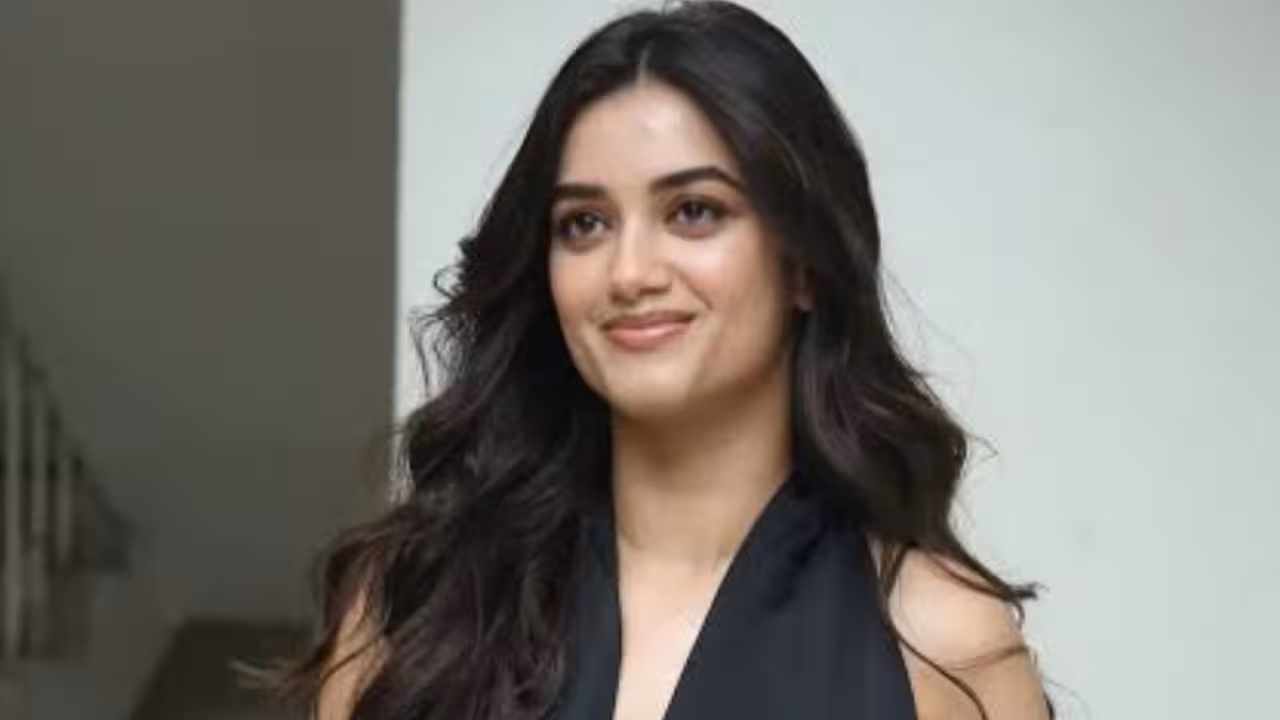 Bhagyashri Borse | రాకా మ్యూజిక్ డైరెక్టర్తో భాగ్యశ్రీ బోర్సే స్టెప్పులు – ఒక్క పాటకు రెమ్యూనరేషన్ అన్ని కోట్లా?